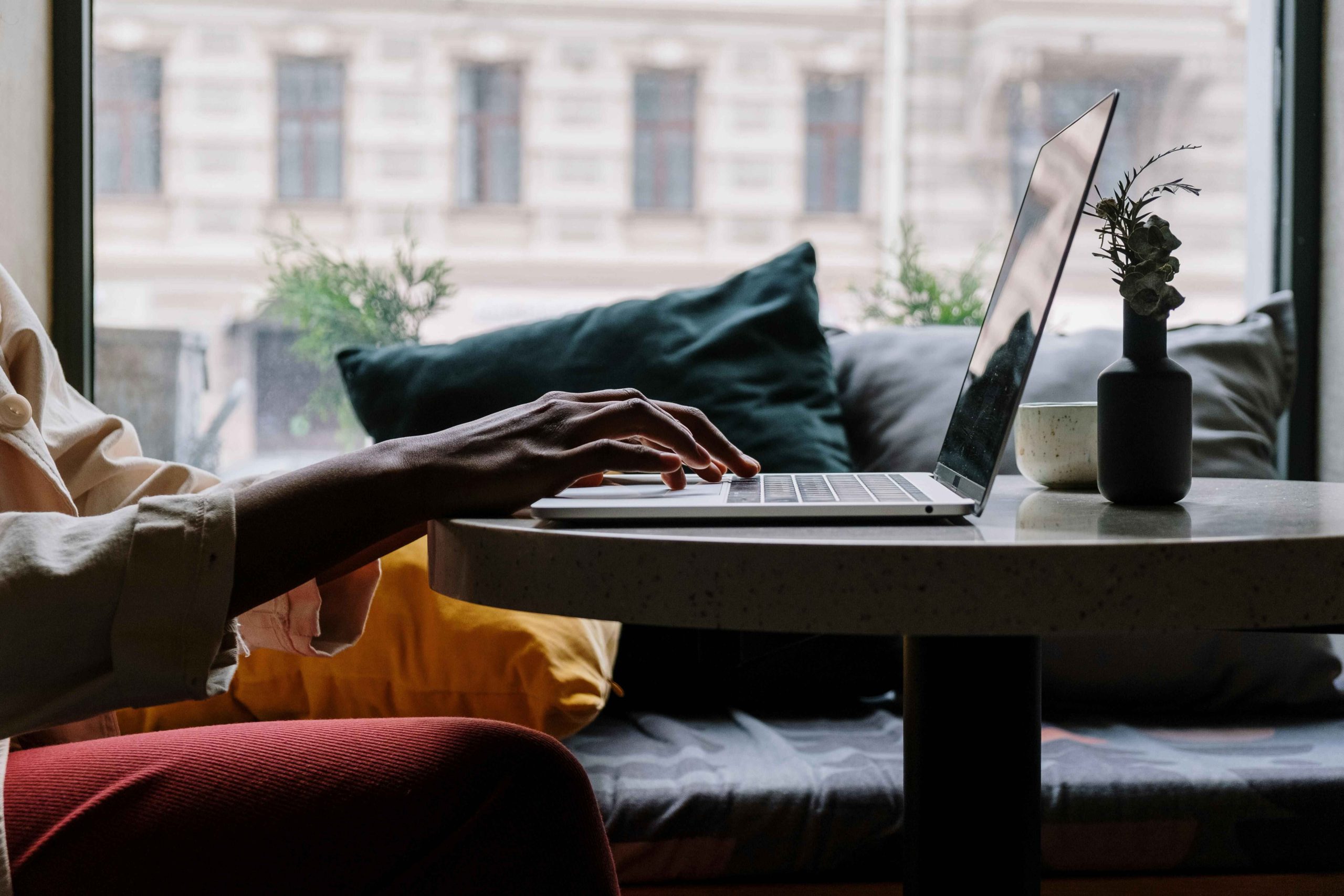 Request a quote vs post a job: Which should you use?